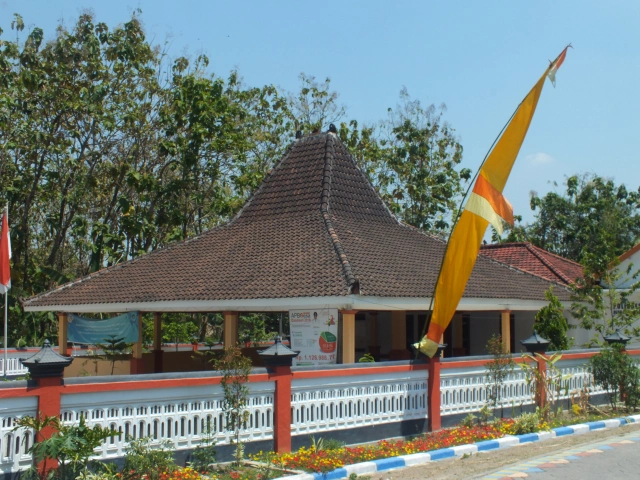 Logo Desa Benelanlor